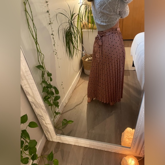 GILLI Pink and black Satin skirt.Size S - Picture 4 of 6